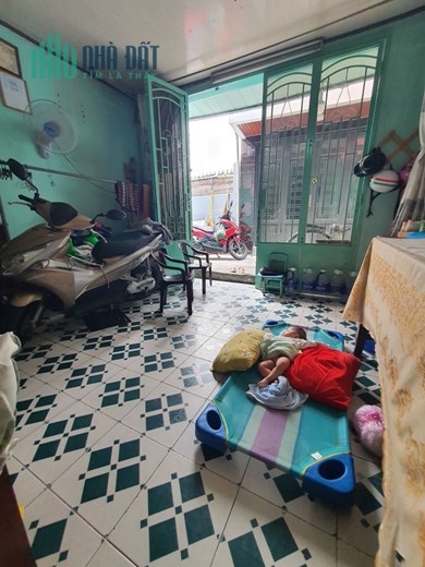 Bán nhà 2 tầng, 32m2 SHR, Phan Thị Hành, Lê Thúc Hoạch, Tân Phú, chỉ 2.99 tỷ TL