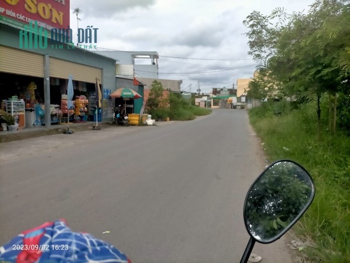 ĐẤT MẶT TIỀN GIỒNG rộng lớn SIÊU có giá thấp (2.2TY)