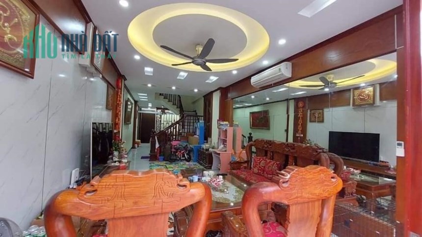 ÂU CƠ - GARA Ô TÔ TRÁNH, THANG MÁY, NỘI THẤT CAO CẤP 10.3 TỶ