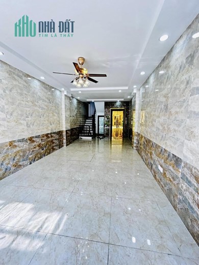 NGHI TÀM - GARA Ô TÔ, THANG MÁY XỊN, NỘI THẤT CAO CẤP 10.1 TỶ