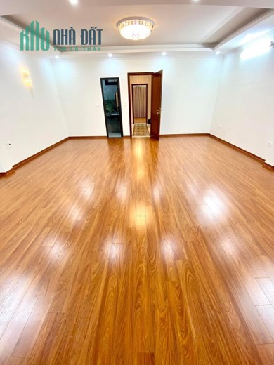 NGHI TÀM - GARA Ô TÔ TRÁNH, THANG MÁY NHẬP, NỘI THẤT CAO CẤP 10.3 TỶ