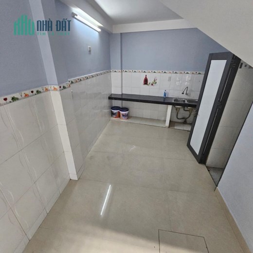 .Nhà Trần Cao Vân gần Lê Độ, kiệt 3.5m gần đường, 3 mê, 2.25 tỷ
