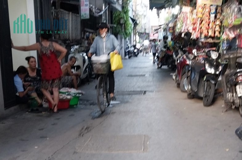 Nhà Hoàng Diệu, kiệt 356  43m2, trước nhà gần 3m, C4 gác lửng, 1.x tỷ