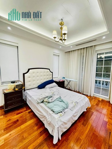 Bán biệt thự lô góc 2 mặt tiền khu Imperia Garden, nội thất nhập khẩu châu Âu