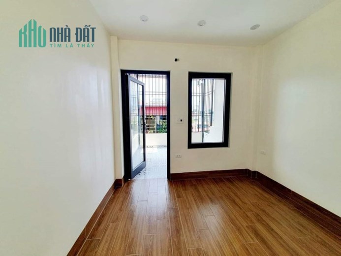 Bán nhà Tôn Đức thắng,20M ra mặt phố ,ô tô đỗ cửa ,kinh doanh thuận tiện ,6 tầng xây mới