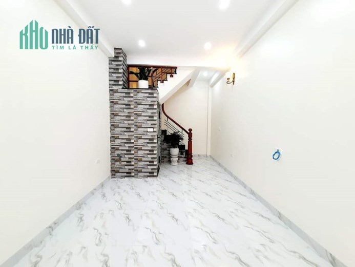 Bán nhà Tôn Đức thắng,20M ra mặt phố ,ô tô đỗ cửa ,kinh doanh thuận tiện ,6 tầng xây mới