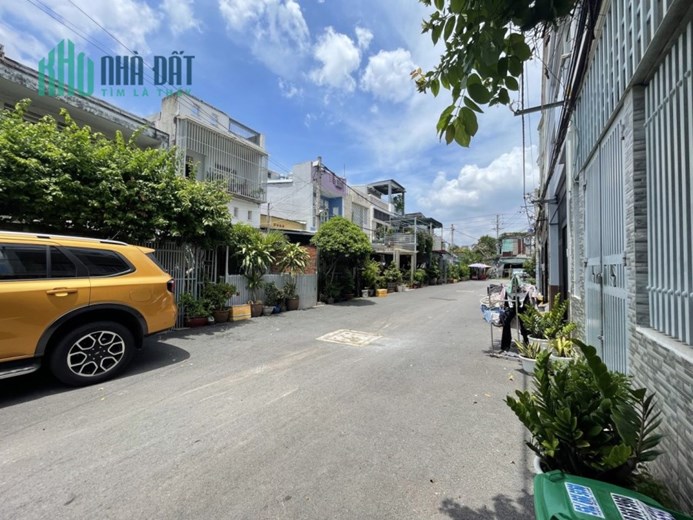 BÁN NHÀ HẺM 10M – ĐƯỜNG SỐ 40 - HIỆP BÌNH CHÁNH - 45M2 - 2 TẦNG - GIÁ 4.4 TỶ. TL