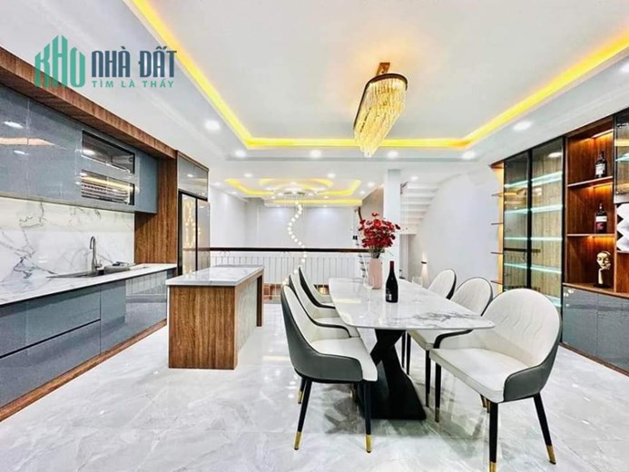 Bán Nhà Nguyễn Duy Cung Gò Vấp Hẻm 5m 5 Tầng Mới Đẹp Giá 8 Tỷ 3