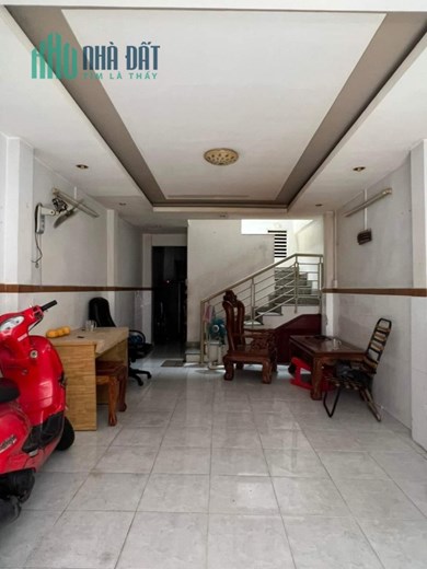 bán nhà đường kênh Tân Hóa , quận Tân Phú , sau lưng mặt tiền , dt 3,4 x 11