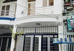 Bán nhà 2 tầng 2PN, 30m2 shr, Hẻm xe hơi, Trương Phước Phan, Bình Tân, chỉ 3.2 tỷ TL