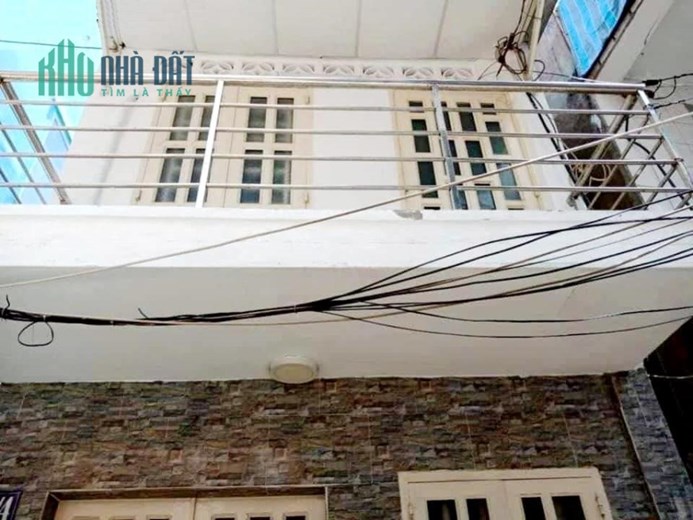 Bán nhà 2 tầng, 14m2 shr, Lê Đại Hành, P7, Quận 11, chỉ 2.1 tỷ còn thương lượng