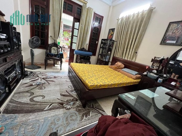 HIẾM, NHÀ ĐẸP TRẦN PHÚ, 74M, NHỈNH 6 TỶ