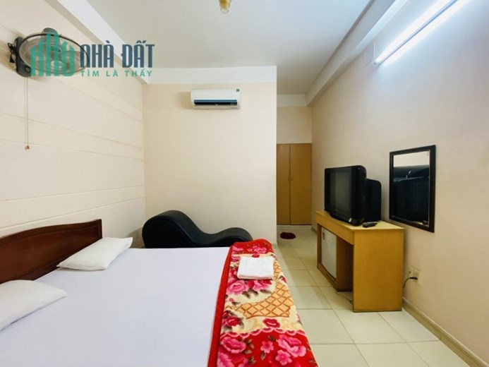 Khách Sạn 2MT Hẻm 16M - 7Mx17M 4Tầng 13Phòng Tân Quý Quận Tân Phú.