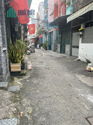 XH NGỦ TRONG NHÀ Ở Q8 – 116M2 THỔ CƯ – KO QH KO LỘ GIỚI – GẦN MT DƯƠNG BÁ TRẠC – 5 PN 5WC .