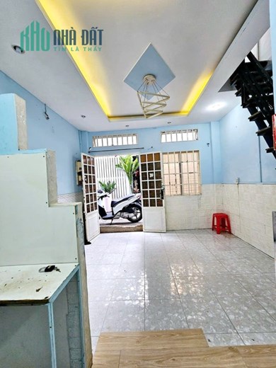 Nhà bán Trệt, lầu hẻm 154 Âu Dương Lân P3Q8 - Giá 2 Tỷ 380