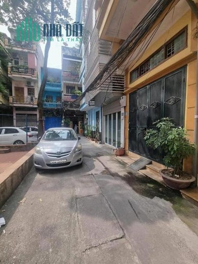 Thanh Xuân, nhà phân lô, ô tô đỗ cửa, sân chơi trước nhà, 5 tầng bao la gió, 5.69 tỷ