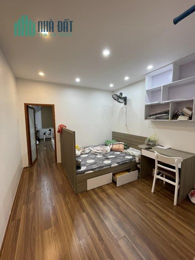 NGHI TÀM - GARA Ô TÔ, THANG MÁY XỊN, KINH DOANH TỐT 11.1 TỶ