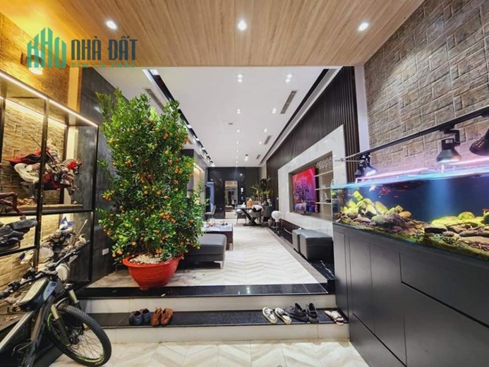 NGHI TÀM - GARA 7 CHỖ, THANG MÁY XỊN, KINH DOANH ĐỈNH 11.1 TỶ