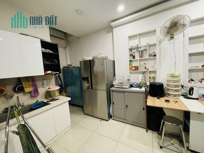 Chủ cần bángấp nhàđẹp PhanVănTrị P5 Gòvấp Trệt 2lầu ST 5PN 4WC 6tỷ89TL