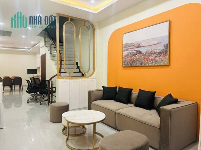 ÂU CƠ - GARA Ô TÔ, THANG MÁY, KINH DOANH TỐT 11.3 TỶ