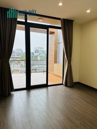 NGHI TÀM - GARA Ô TÔ TRÁNH, THANG MÁY XỊN, KINH DOANH 11.3 TỶ
