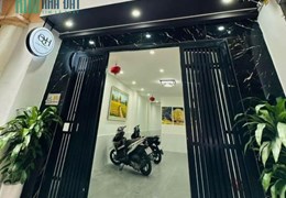 BÁN GẤP TOÀ ngôi nhà CCMN TRẦN THÁI TÔNG, CẦU GIẤY, DOANH THU 120 TRIỆU, 20 khu vực kín, FULL thiết