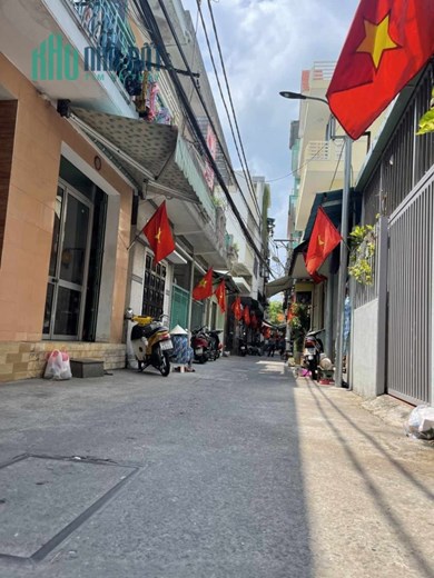 Nhà Hải Châu, ô tô vào tận nơi, giá chỉ 3 tỷ 0 vài chục