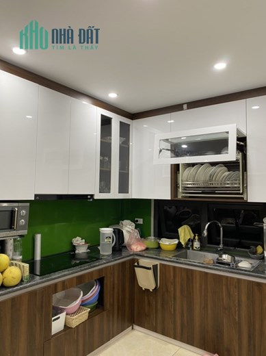 Bán nhà MẶT PHỐ Châu Long, Ba Đình, 70m2, KD, oto, giá 32.9 tỷ, Giang8tk