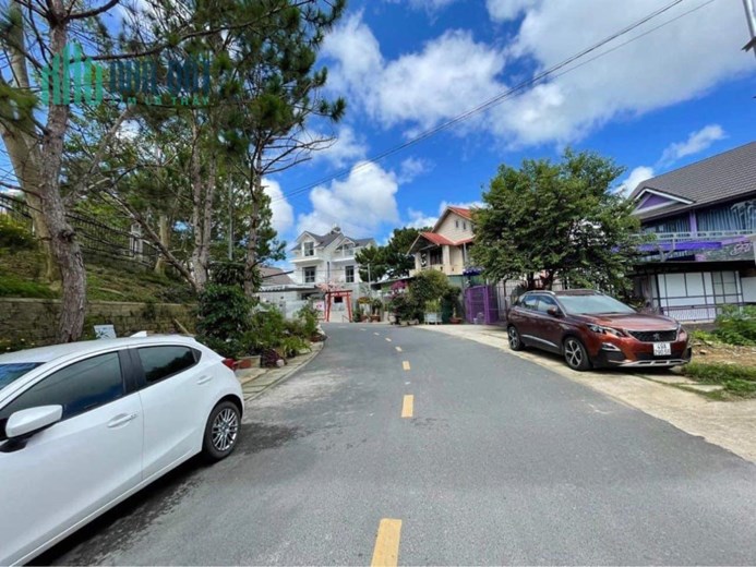 Bán villa mặt tiền Tô Hiến Thành Phường 3 Đà Lạt vừa hoàn thiện
