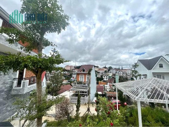 Bán villa mặt tiền Tô Hiến Thành Phường 3 Đà Lạt vừa hoàn thiện