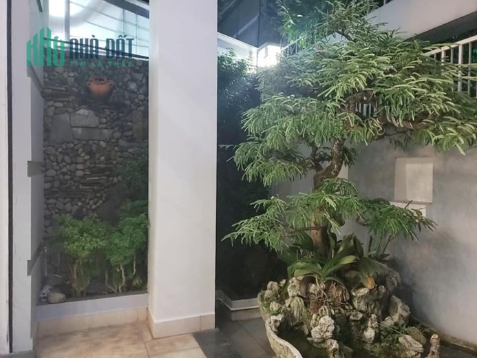 Biệt thự mới cực đẹp, còn như mới, phường 14, Quận Tân Bình