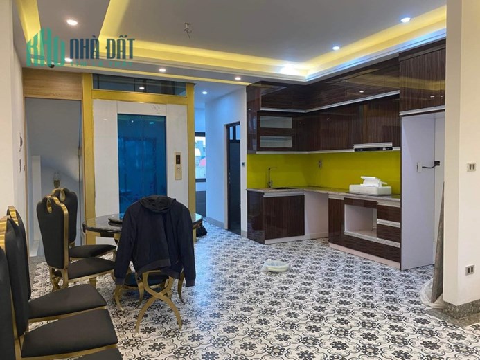 Bán Nhà Mặt Phố Trần Quốc Vượng Cầu Giấy 55m2, 7 Tầng, Mặt tiền 5m, Giá 19 tỷ TL