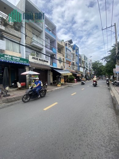BÁN  NHÀ  MẶT TIỀN KINH DOANH ĐẮC ĐỎ - 4 LẦU - 11 PHÒNG NGỦ CHO THUÊ 59TR/THÁNG GIÁ CHỈ 10.6 TỶ
