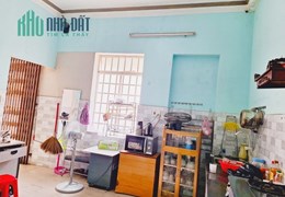 Nhà Nguyễn Tất Thành góc kiệt 5m, 62m3, 2 tầng, 3.05 tỷ