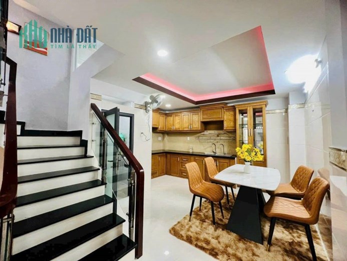 Bán Nhà Gò Vấp 45m2, 5 Tầng, Nguyễn Văn Lượng, Oto Ngủ Trong Nhà.