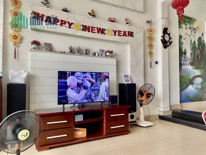 BÁN RẺ BÁN NHANH NHÀ 2 TẦNG KIỆT 6M HÀM NGHI - BÊN CẠNH VIEW BỜ HỒ