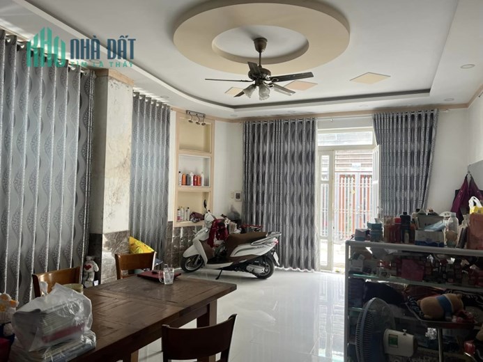 Nhà bán, Lô góc 5x10m, Hẻm 5m, gần Cầu Vượt Gò Dưa, Bình Chiểu, 3,x tỷ