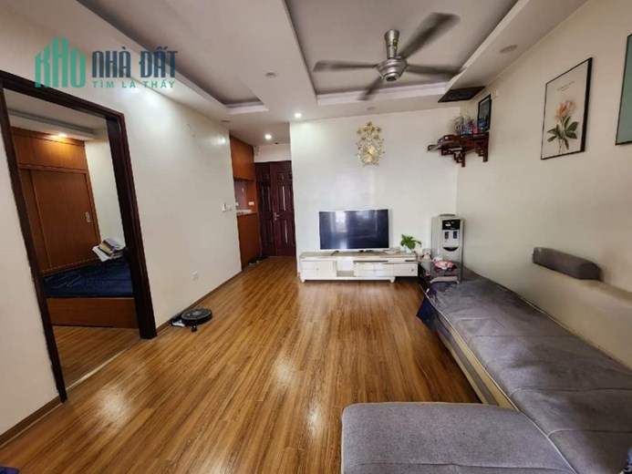 Hoàng Cầu - Đống Đa - CĂN HỘ CHUNG CƯ QUÁ ĐẸP VÀ HIẾM -Tầng 15, 60m, 2PN, mt 4m, 3,25 tỷ.