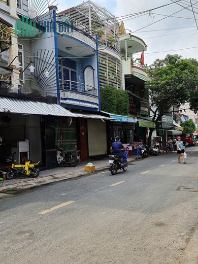 TB. Bán nhà 2 MẶT TIỀN K.Doanh gần Lạc Long Quân. Ngang 5.8M, 145m2, 2T. Giá tốt!
