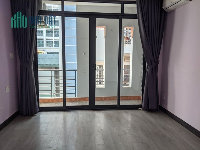 Nhà phố kinh doanh hẻm xe tải Phan Văn Trị, đối diện Emart nhỉnh 6 tỷ, chính chủ cần bán