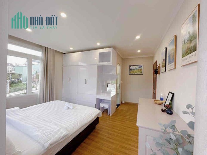 Cần sang lại Villa đẹp đường Quang Trung