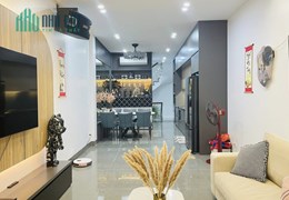 Bán nhà mặt phố Bà Triệu, vị trí đỉnh, Kd bất chấp,  mặt tiền rộng, nhà đẹp, 5 tầng, 17 tỷ