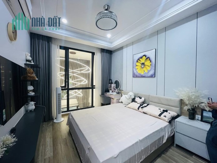 Bán nhà mặt phố Bà Triệu, vị trí đỉnh, Kd bất chấp,  mặt tiền rộng, nhà đẹp, 5 tầng, 17 tỷ