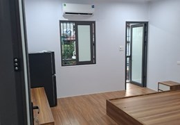 Cho thuê căn hộ khép kín full đồ tại ngõ 26 Tư Đình, Long Biên