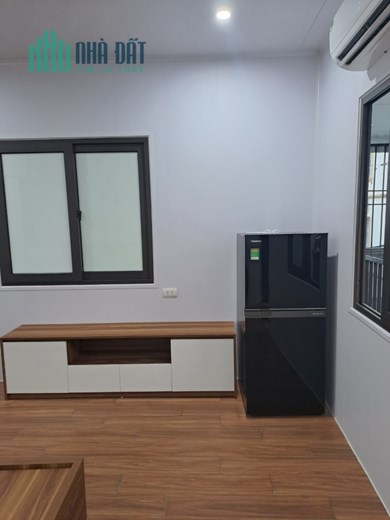 Cho thuê căn hộ khép kín full đồ tại ngõ 26 Tư Đình, Long Biên