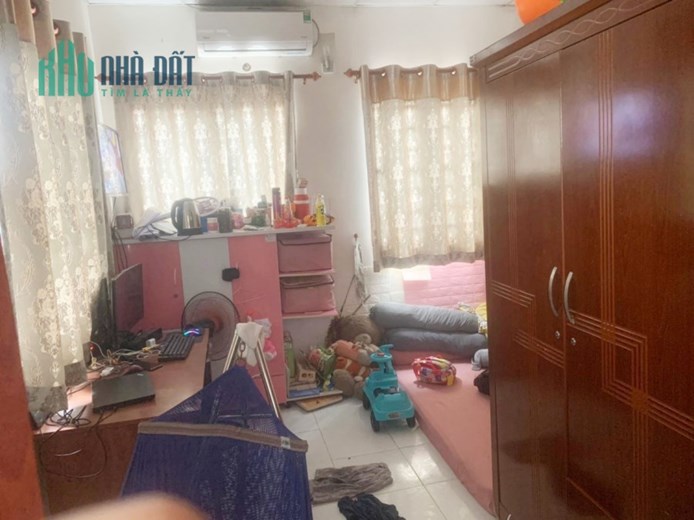 Bán nhà gần mặt tiền Phan Văn Trị, Bình Thạnh. 60m2, 4Tầng. Chỉ 5.5 tỷ