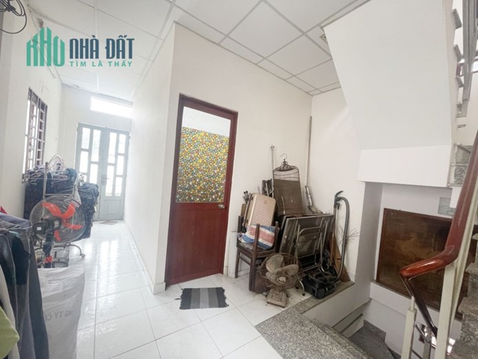 Bán nhà gần mặt tiền Phan Văn Trị, Bình Thạnh. 60m2, 4Tầng. Chỉ 5.5 tỷ
