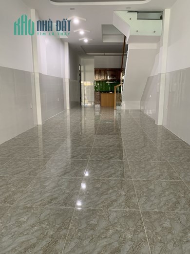 Bán 3 căn nhà liền kề đường ô tô tránh nhau gần 23/10