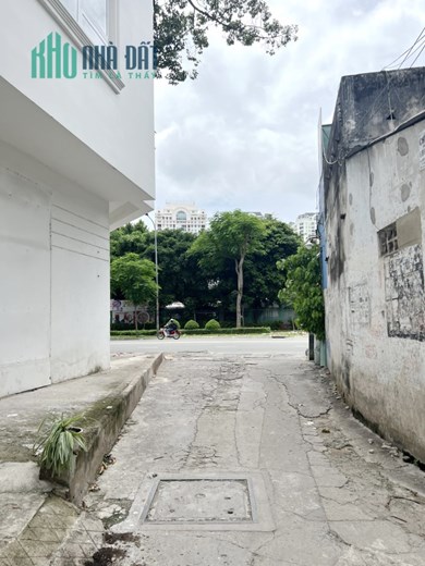 Nhà vị trí đẹp HXH đỗ cửa đường Lý Thường Kiệt P14Q10 - Giá 4.9 Tỷ