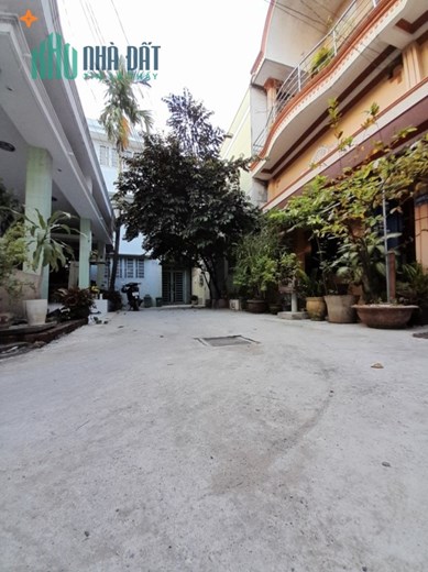 5 tỷ- 95m2 -2 tầng- Hẻm ô tô thông- Gần Vạn Phúc City-Hiệp Bình Phước.